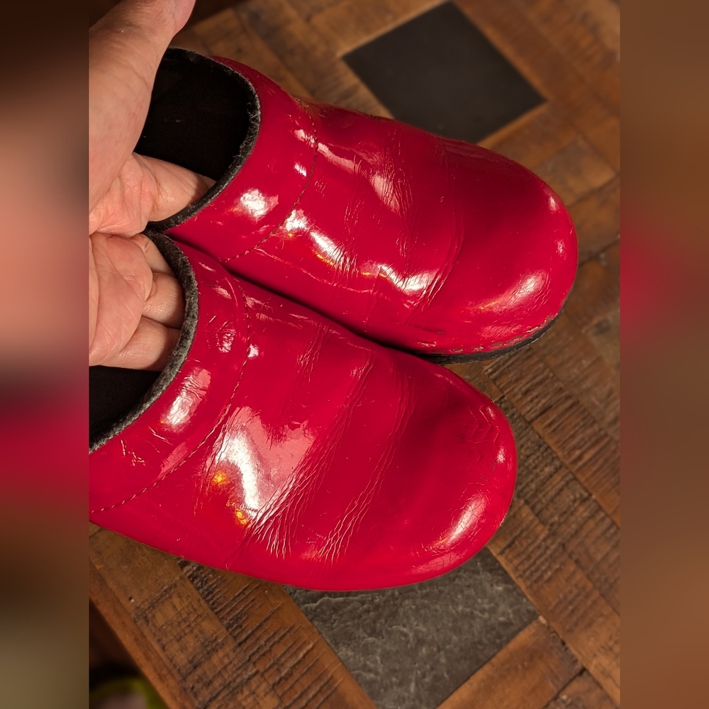 Dansko Red‎ Leather Clogs - Picture 5 of 6